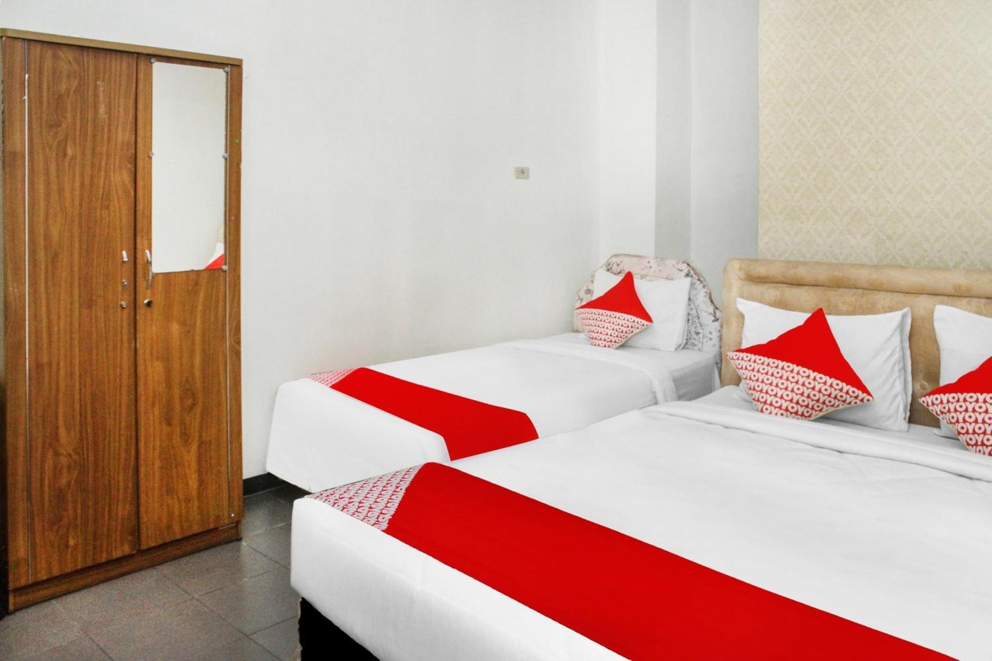 Spot On 2353 Hulubalang Hotel